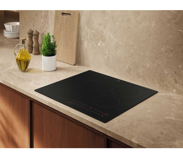 Płyta indukcyjna Electrolux EIV63443CT SaphirMatt SlimFit Hob2Hood Bridge Czarny mat - 1333366 - zdjęcie 3
